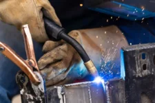 MIG Welding in Car Body Repair: Exploring the Pros and Cons